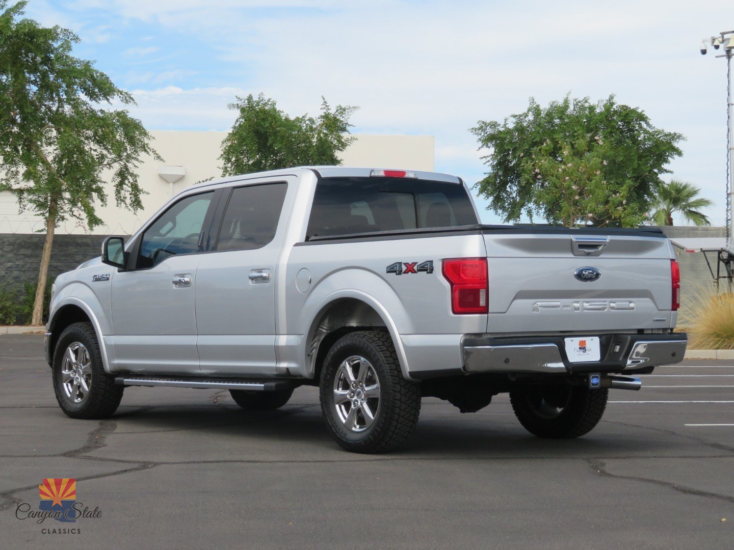 Used 2019 Ford F150 Lariat w/ Equipment Group 502A Luxury AWD/4WD image 12