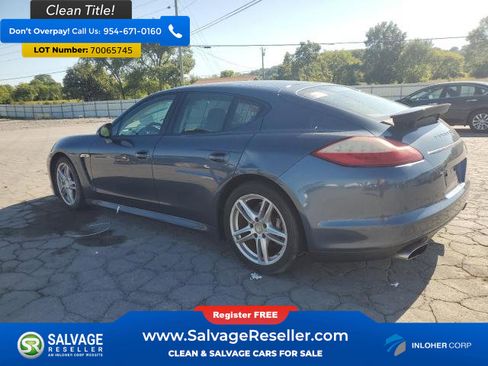 Used 2011 Porsche Panamera image 3