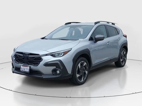 Used 2025 Subaru Crosstrek 2.5i Limited w/ Crosstrek Mirror Package image 3