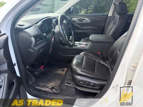 Used 2018 Chevrolet Traverse LT FWD image 5