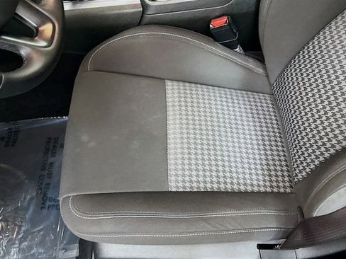 Used 2022 Dodge Charger GT w/ Blacktop Package image 21