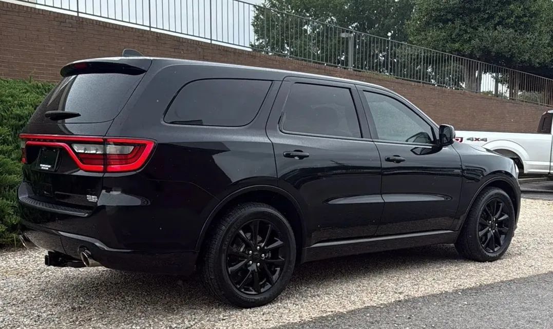 Used 2017 Dodge Durango R/T w/ Blacktop Package RWD image 6