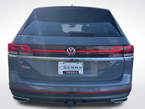 New 2026 Volkswagen Atlas SE image 4