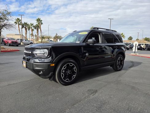 Certified 2025 Ford Bronco Sport Outer Banks w/ Outer Banks Tech Package+ image 2