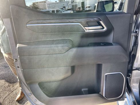 New 2026 GMC Sierra 1500 SLT w/ SLT Premium Plus Package image 19