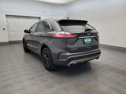 Used 2020 Ford Edge SEL w/ Convenience Package FWD image 5