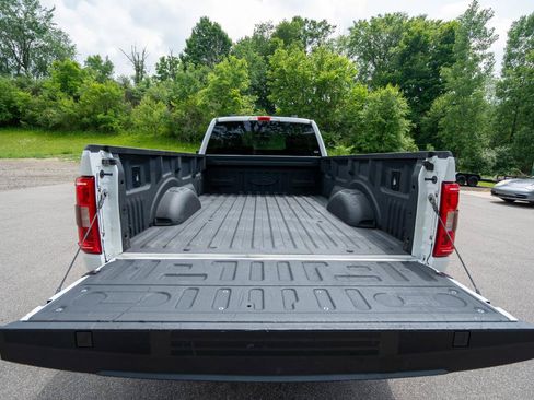 Used 2022 Ford F150 XLT w/ Trailer Tow Package AWD/4WD image 26