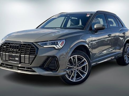 Certified 2023 Audi Q3 2.0T Premium w/ Black Optic Sport Package image 2