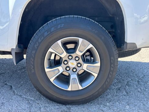 Used 2020 Chevrolet Colorado Z71 image 9