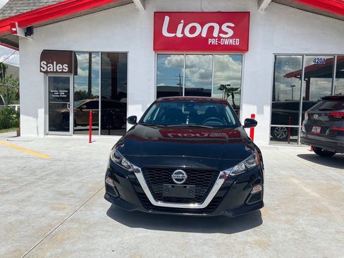 Used 2021 Nissan Altima 2.5 S FWD image 1