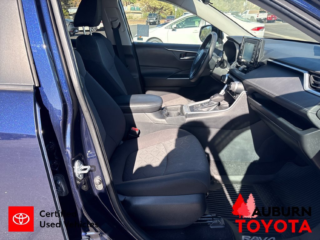 Certified 2021 Toyota RAV4 XLE w/ XLE Grade Weather Package AWD/4WD image 22