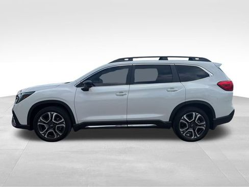 Used 2024 Subaru Ascent Limited w/ Technology Package AWD/4WD image 8