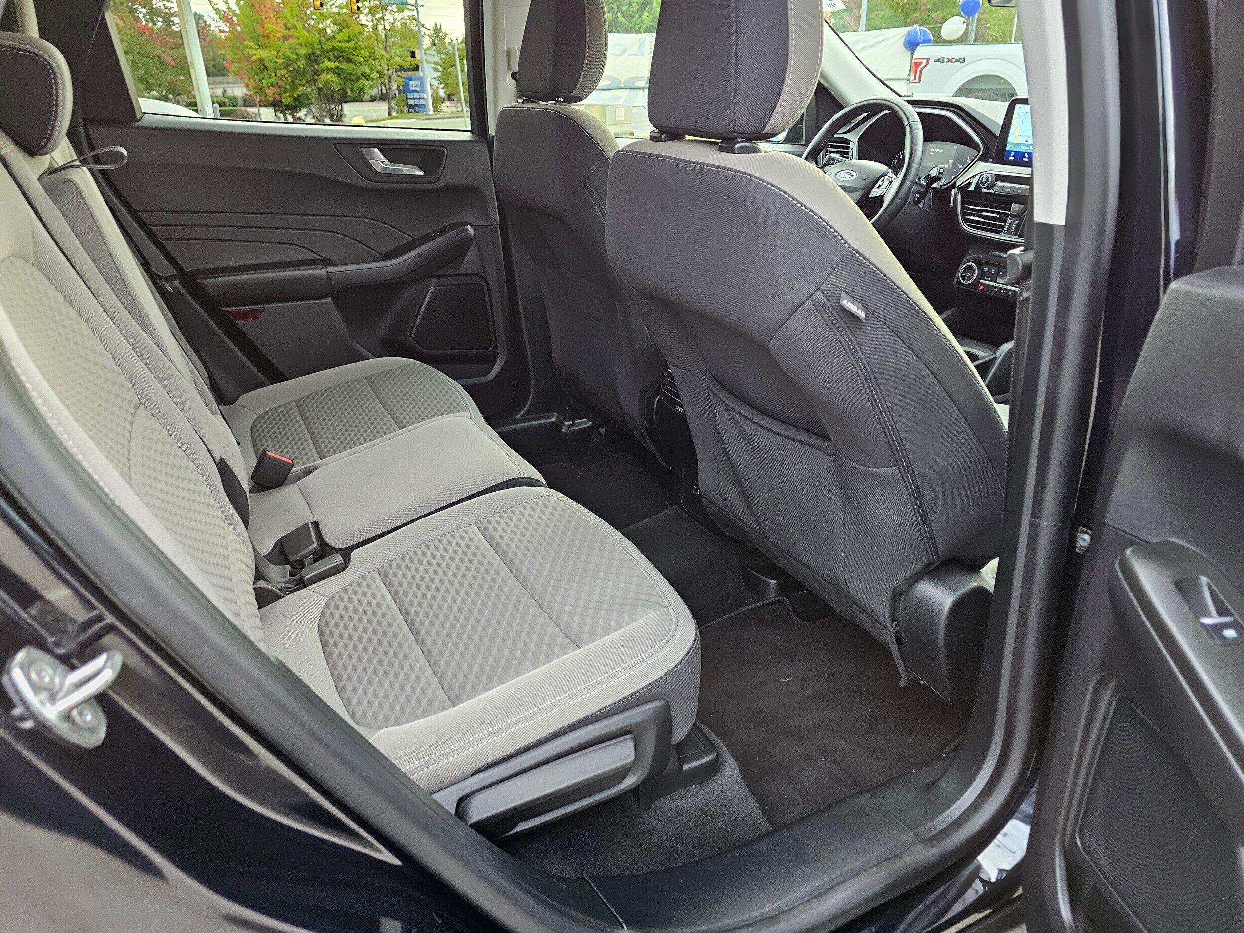 Certified 2021 Ford Escape SE w/ SE Sport Appearance Package FWD image 14