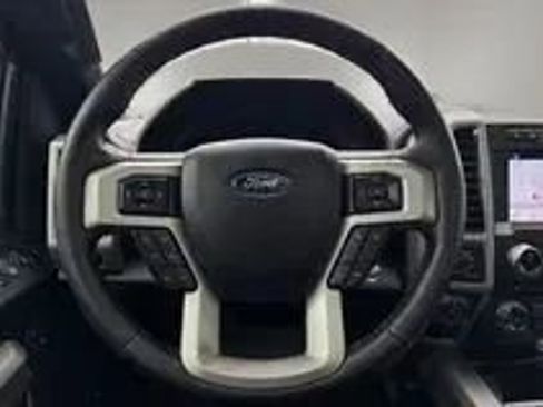 Used 2018 Ford F150 Lariat w/ Equipment Group 502A Luxury AWD/4WD image 19