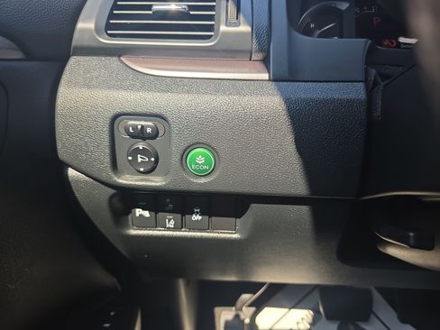 Used 2023 Honda Passport EX-L image 25
