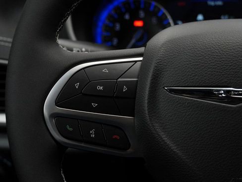 New 2026 Chrysler Pacifica Select image 27