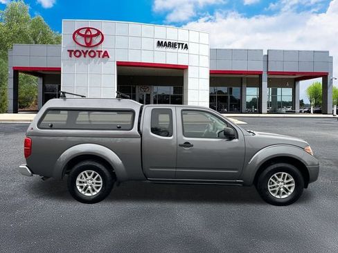 Used 2016 Nissan Frontier SV image 30