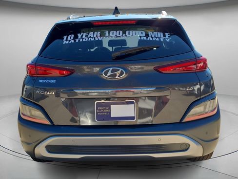 Used 2022 Hyundai Kona Limited w/ Cargo Package image 6