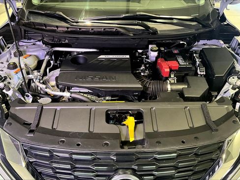 Used 2023 Nissan Rogue SV AWD/4WD image 30