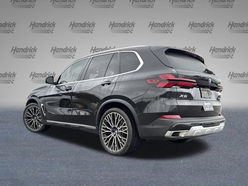 Certified 2024 BMW X5 xDrive40i w/ Premium Package image 8