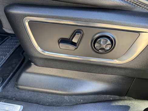 Used 2020 RAM 1500 Limited image 15