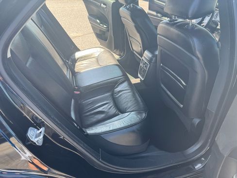 Used 2022 Chrysler 300 Touring L w/ Comfort Group image 12