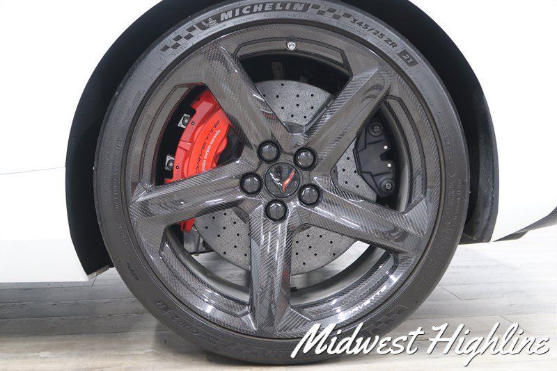 Used 2024 Chevrolet Corvette Z06 w/ Z07 Performance Package RWD image 18