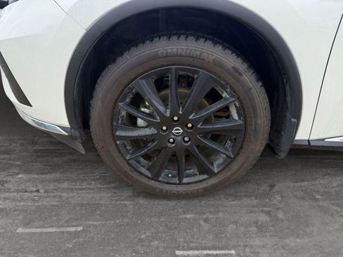 Used 2023 Nissan Murano SL w/ SL Moonroof Package FWD image 9
