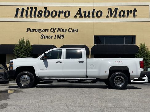 Used 2017 Chevrolet Silverado 3500 W/T w/ WT Fleet Convenience Package AWD/4WD image 3