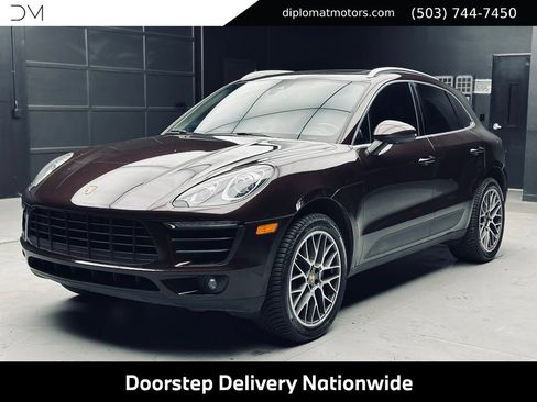 Used 2018 Porsche Macan S AWD/4WD image 1
