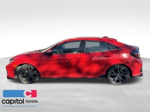 Used 2018 Honda Civic Sport image 17