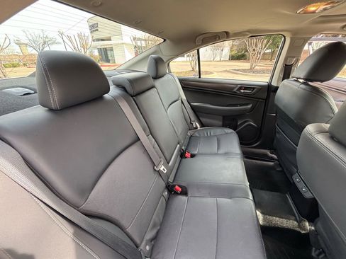 Used 2017 Subaru Legacy 3.6R Limited image 19