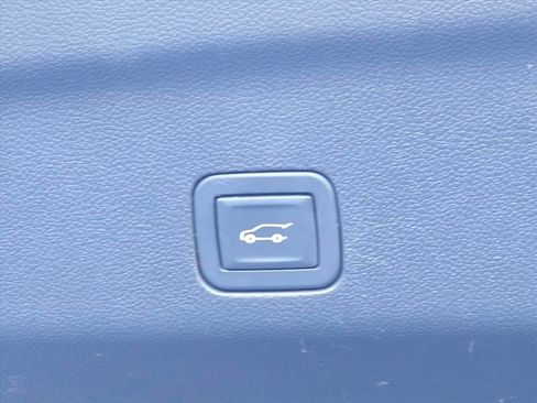 Certified 2024 Chevrolet Tahoe LT image 13