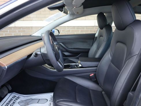 Used 2020 Tesla Model 3 Long Range AWD/4WD image 17