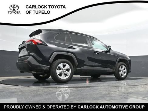 Used 2021 Toyota RAV4 XLE FWD image 37