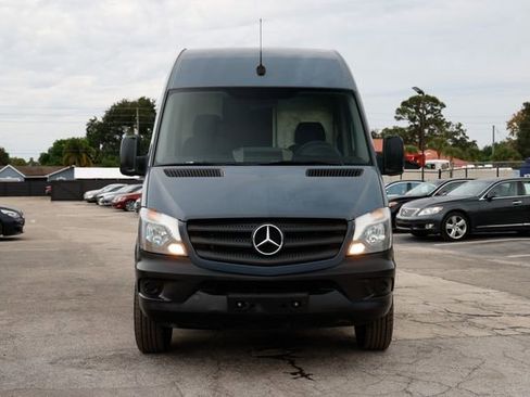 Used 2018 Mercedes-Benz Sprinter 2500 image 18