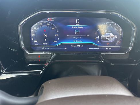 Used 2024 Chevrolet Silverado 1500 LTZ image 34