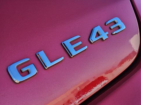 Used 2019 Mercedes-Benz GLE 43 AMG AMG GLE 43 image 10