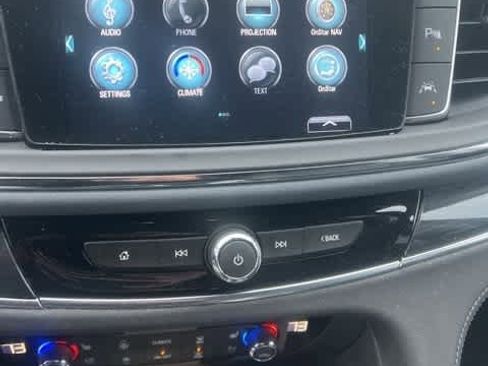 Used 2018 Buick Enclave Premium w/ Experience Buick Package image 9