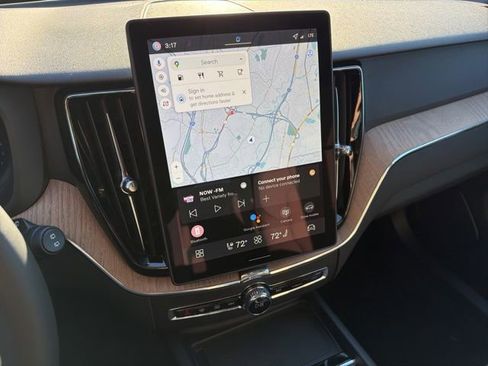 New 2026 Volvo XC60 B5 Plus w/ Protection Package Premier image 15