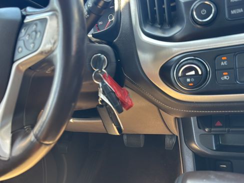 Used 2015 GMC Canyon SLE w/ SLE Convenience Package RWD image 23