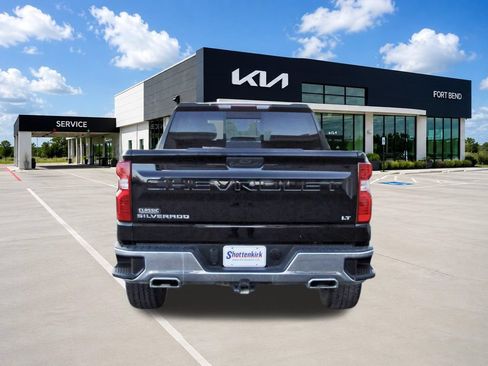 Used 2022 Chevrolet Silverado 1500 LT w/ Texas Edition Plus AWD/4WD image 6