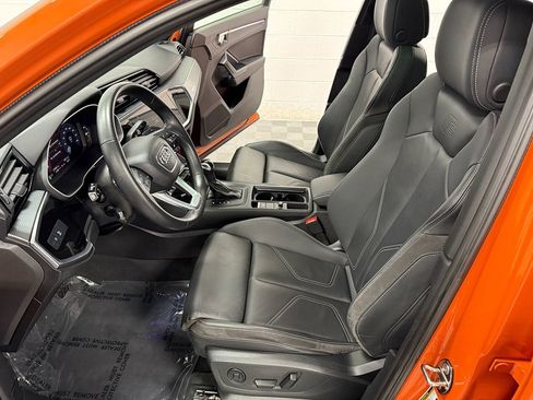 Used 2023 Audi Q3 2.0T Premium Plus w/ Premium Plus Package image 12