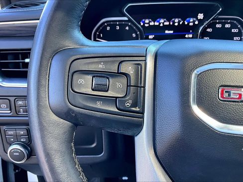 Used 2021 GMC Yukon SLT w/ SLT Premium Package AWD/4WD image 24