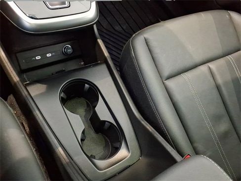 Used 2023 Audi Q4 e-tron Premium Plus w/ Premium Plus image 16