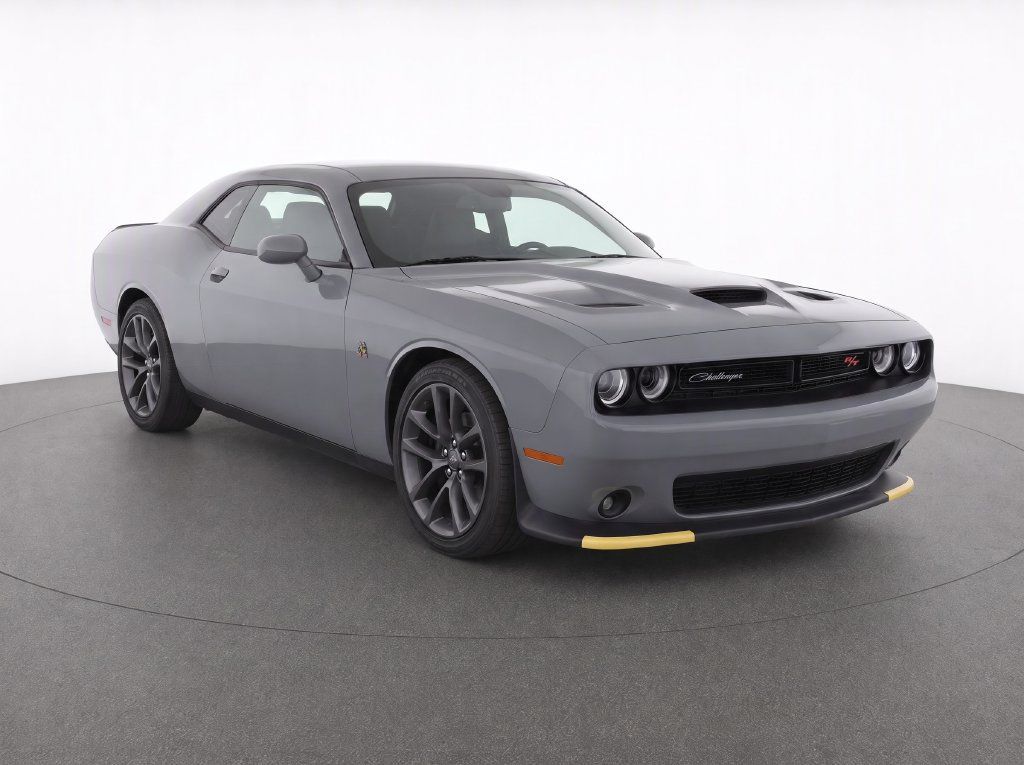 Used 2023 Dodge Challenger R/T Scat Pack RWD image 2