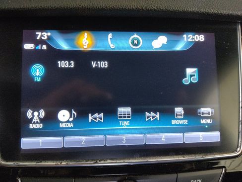 Used 2020 Buick Encore Preferred FWD image 25