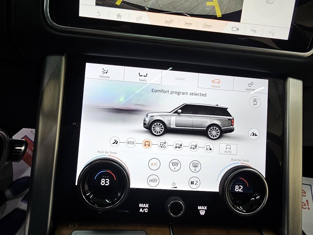 Used 2021 Land Rover Range Rover Long Wheelbase Autobiography AWD/4WD image 31