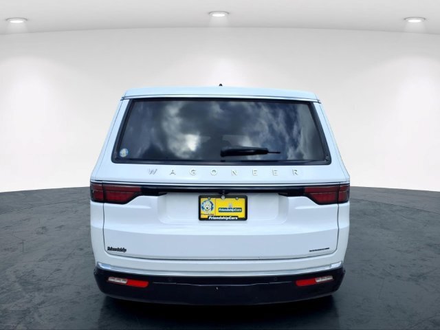 Used 2024 Jeep Wagoneer Series II w/ Flexible Seating Group RWD image 10
