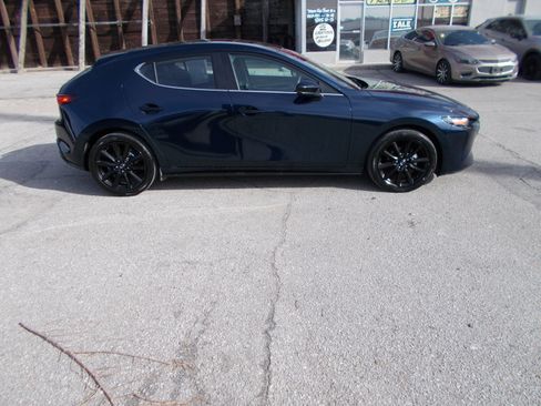Used 2025 MAZDA MAZDA3 s Sport FWD image 15